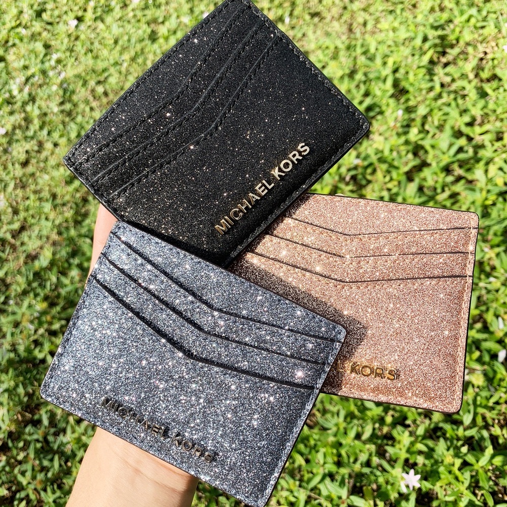 Gaby’sBags👛💕-NWT Michael Kors Glitter Cardholder - Picture 6 of 6